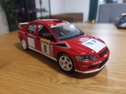 Mitsubishi Lancer Evo VIII Mc Rae WRC autoart 1:18 