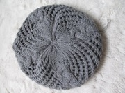 Czapka, beret, szary, nakrycie głowy w starym stylu