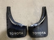 Chlapacze Toyota Sprinter Carib
