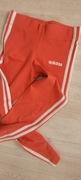 9.  UROCZE LEGGINSY ADIDAS  134