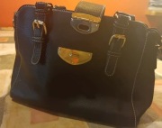 TOREBKA/ Kuferek__Czarna/ Eko Skóra/ Złote Okucia/ Używana_OKAZJA