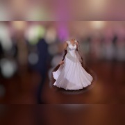 Suknia ślubna zwiewna