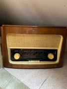 Radio lampowe DIORA MANUET UKF z gramofonem