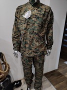 Mundur U.S Army w kamuflażu USMC MARPAT