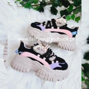 Sneakersy na platformie beżowe czarne 