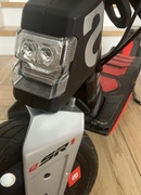 Lampa przednia do hulajnogi elektrycznej Aprilia ESR1