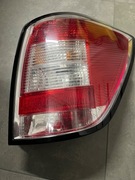 Tylna prawa lampa do Opla Astry H 1.8 benzyna 2008r (KOMBI)