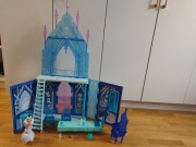 Hasbro Kraina Lodu 2 kryształowy zamek Elsy