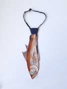 Krawat ryba – unikatowy gadżet, regulowany pasek