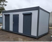 Kontener biurowy 6x3 z płyty PIR i klimatyzacją 