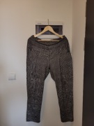 Lekko ocieplane spodnie nowe