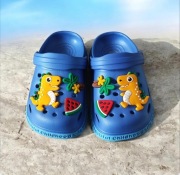 Chodaki klapki letnie typu crocs chłopięce na basen kapcie piankowe 15 cm 