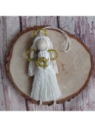 Anioł z makramy rękodzieło 