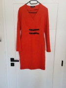 Elegancka czerwona sukienka Rylko