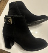 Botki zamszowe , czarne roz 36 Tommy Hilfiger