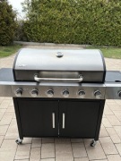 Grill gazowy żeliwny z dodatkowym palnikiem bocznym