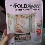 lusterko  led z organizerem