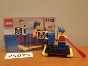 LEGO PIRATES 1733 - Shipwrecked Pirate