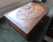 Przedwojenna kasetka drewniana zakopiańska na kluczyk