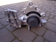 Łapa  mocowania skrzyni biegów Nissan Rogue  USA