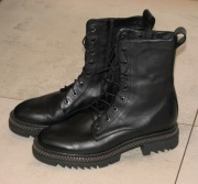 Buty Carinii skóra naturalna r.39 j.nowe