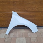 Błotnik prawy audi A1 82A 