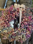 Wianek z kolorowej gipsowki 