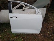 Toyota Yaris IV 4 Drzwi Prawe biłe 040