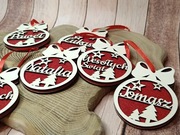 Personalizowane drewniane bombki z filcem – Twoje imię!