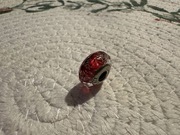 Pandora charms czerwona skrząca fasetka