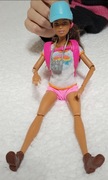 Lalka Barbie podróżniczka 