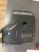 Osłona pokrywa silnika BMW 8676203 B48