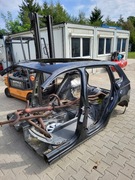 VW Tiguan 5NA tył z dachem panorama
