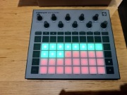 Novation Circuit Rhythm jak nowy na gwarancji