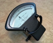 Miernik temperatury Cambridge Instruments - zabytek lata 60-te XX w. 