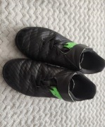 Buty do gry w piłkę nożną, korki, Kipsta, czarno-zielone, na rzepy, używane