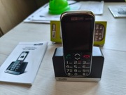 Telefon dla seniora MaxCom MM720 BB ze stacją dokującą + gratisy