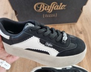 Buty Buffalo sneakersy CAJO czarny/biały VEGAN nubuk/nappa rozmiar 37