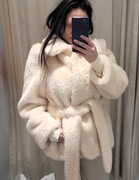 kremowe sztuczne futro płaszcz Zara L 40 z paskiem i kołnierzem eleganckie