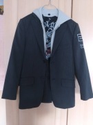 Marynarka z rozpinanym kapturem