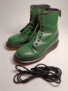 Glany DR MARTENS 1460 smooth leather lace up boots