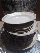 Chodzież 06 RW PRL.Serwis obiadowy.Złote aplikacje.16 szt.BDB.