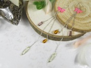 Kolczyki motylki kryształki szkło fioletowy zielony łańcuszek eko handmade