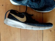 buty sportowe nkie 38,5