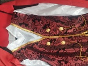 Sprzedam komplet wampira kostium