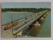 Warszawa most auta tramwaj star 