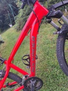 Sprzedam rower  MTB Rockrider B-TWIN, rozmiar kół 26x2.00, czerwony + kask