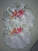 2x kolorowa serwetka okrągła śred.28cm.