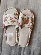 Kapcie w kwiaty 40-41