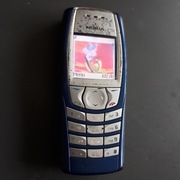 Nokia 6610i wraz z ładowarka, simlock plus'a.